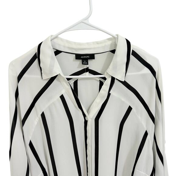 (Like-New) Alfani Black & White Striped V‑Neck Button‑Down Tunic Shirt – XL - Picture 2 of 3
